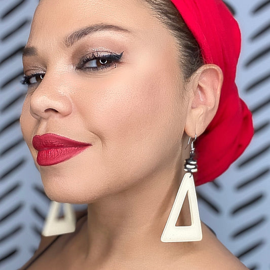 EVIE (DANGLE) - Triangular Dangle Black and Ivory Earrings